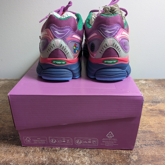 Saucony x JAE Tips size 12 - Picture 3 of 4